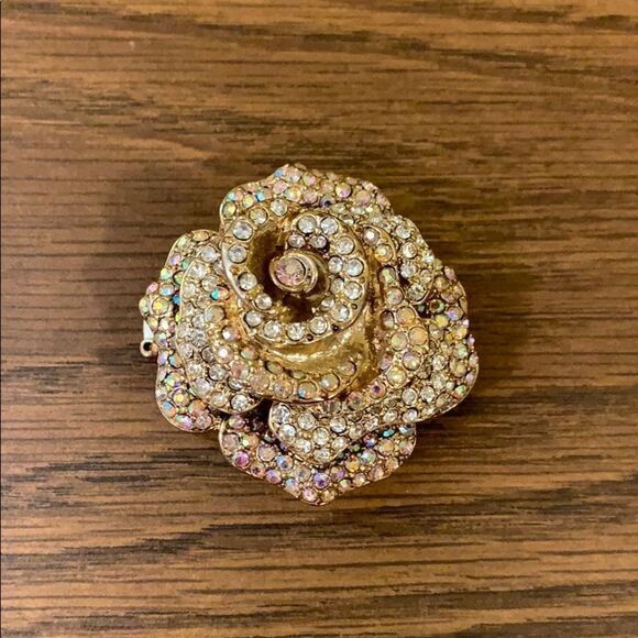 Rose Rhinestone Stretchy Ring - Picture 1 of 7